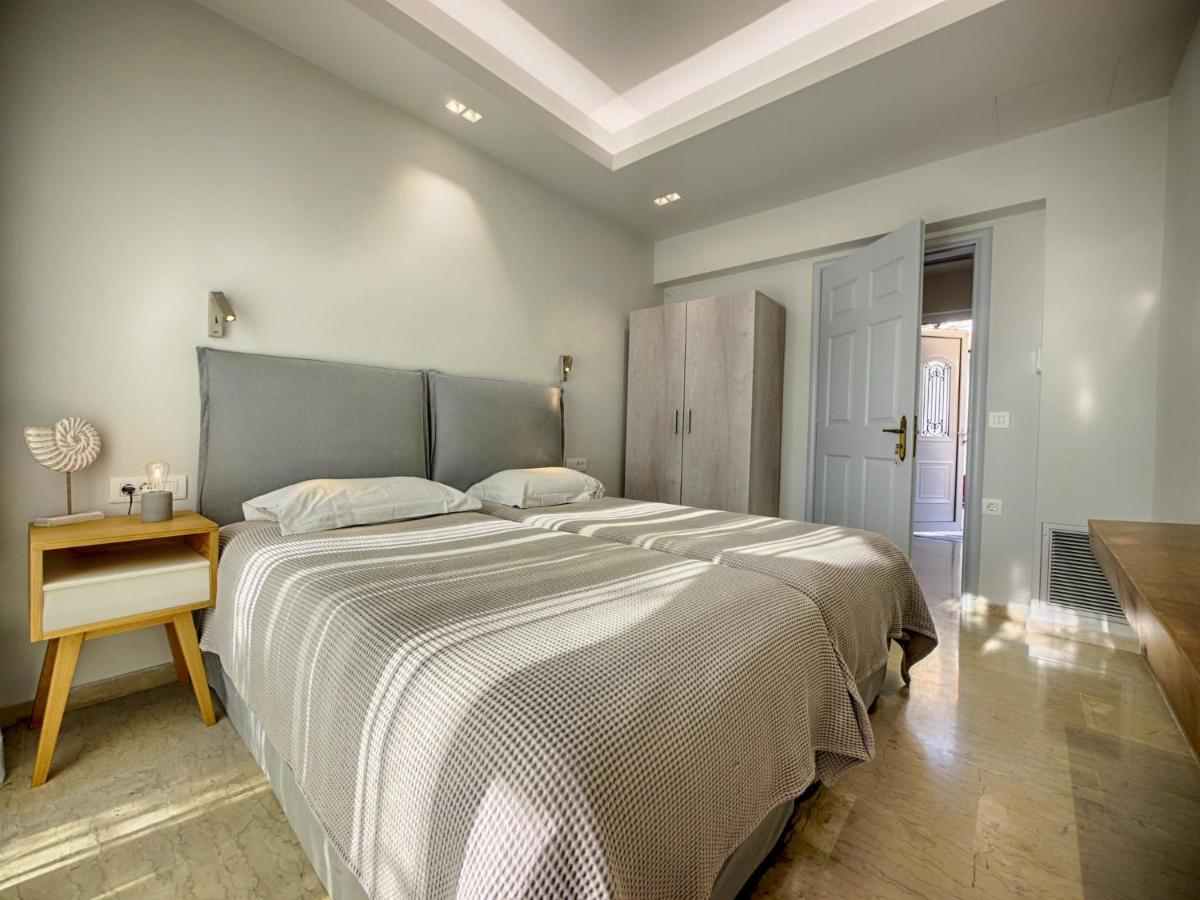 Vistonia Apartment Agios Georgios Pagon Luaran gambar