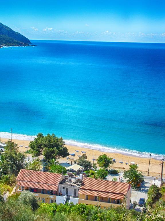 Vistonia Apartment Agios Georgios Pagon Luaran gambar