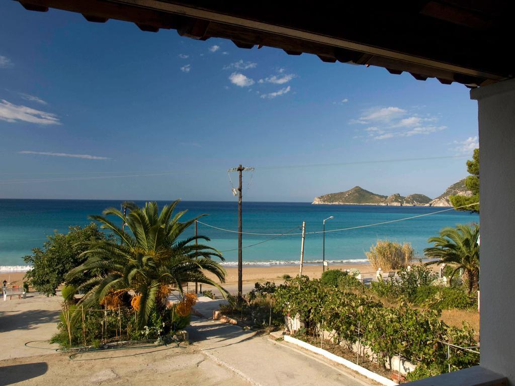 Vistonia Apartment Agios Georgios Pagon Luaran gambar